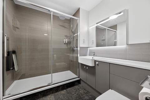1 bedroom flat for sale, The Vale, London