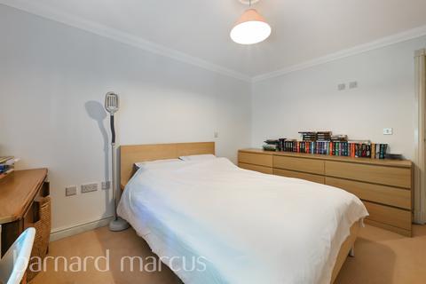 1 bedroom flat for sale, The Vale, London