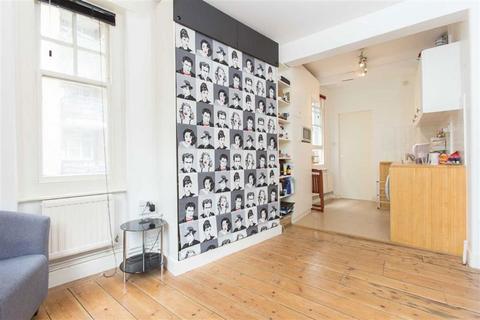 undefined, Newton Street, London WC2B