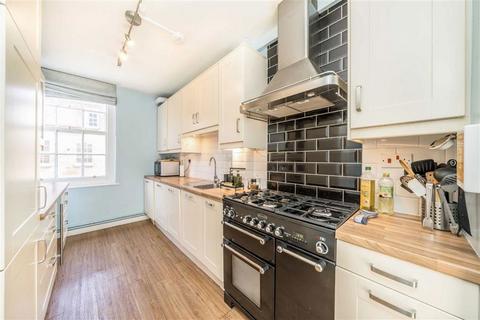 3 bedroom flat for sale, Webber Row, London SE1