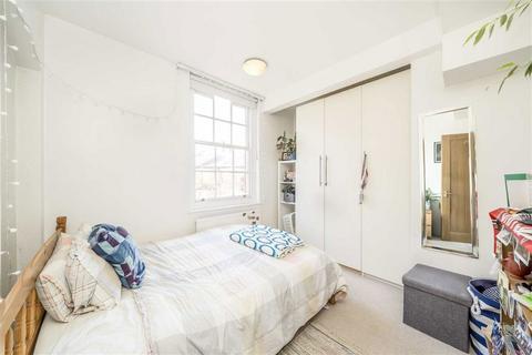3 bedroom flat for sale, Webber Row, London SE1