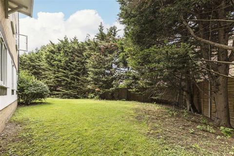 2 bedroom flat to rent, Sheppard Drive, London SE16