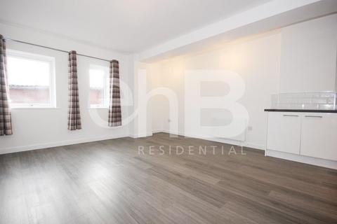 2 bedroom apartment to rent, Wharf Street, Warwick