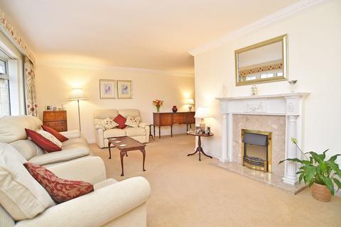 2 bedroom bungalow for sale, Rossett Avenue, Harrogate, HG2