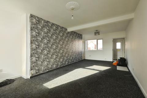 3 bedroom terraced house for sale, Leicester Road, Dinnington, Sheffield, South Yorkshire, S25