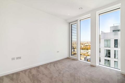 undefined, Cendal Crescent, London E1