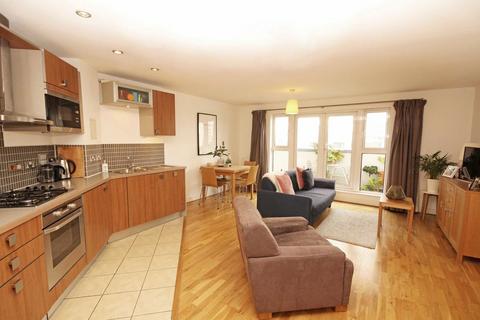 1 bedroom flat to rent, Clapham Road, London SW9
