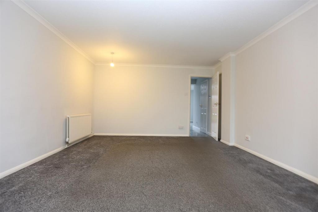 21 brierley gardens (18).jpg
