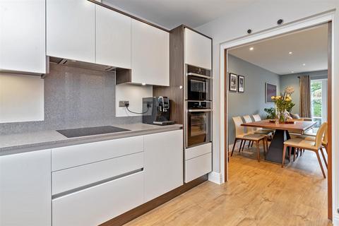 3 bedroom semi-detached house for sale, Folly Lane, St. Albans