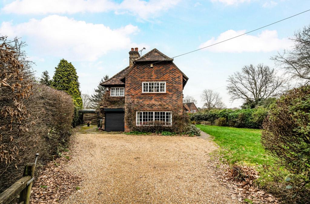 Driveway &amp; Garage