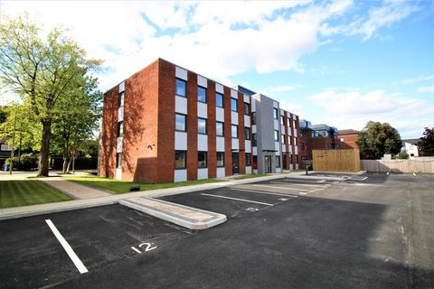 2 bedroom flat to rent, Westminster House, Fleet GU51