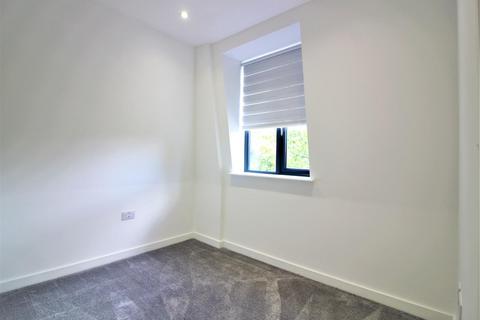 2 bedroom flat to rent, Westminster House, Fleet GU51