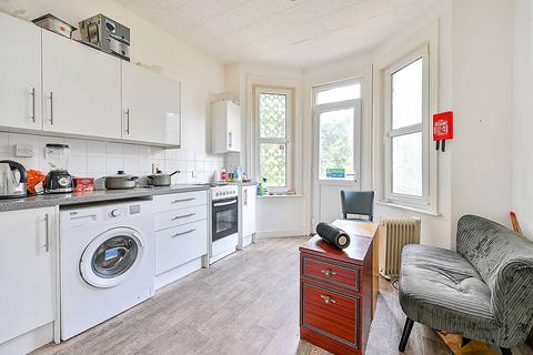 undefined, Northfield Avenue, Northfields, London, W13