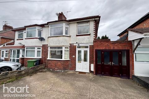 3 bedroom semi-detached house to rent, Kingsway Road, WOLVERHAMPTON