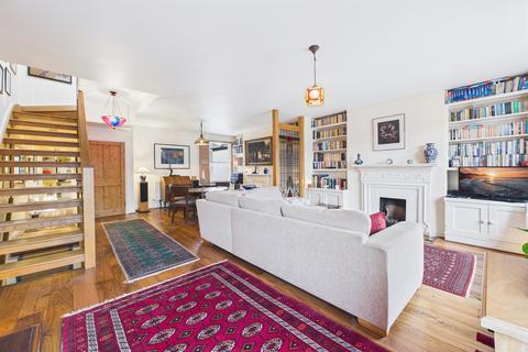 Courtney Road, Merton, London, SW19
