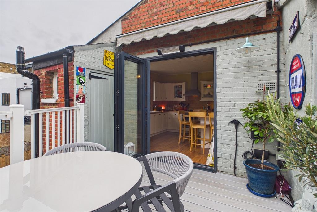 Terrace / Garden