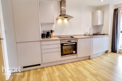 2 bedroom flat to rent, Mabgate House, Leeds