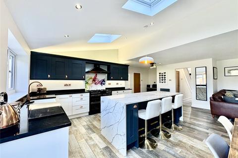 3 bedroom detached house for sale, Heath End Road, NUNEATON, Warwickshire, CV10