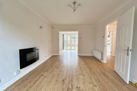 3 bedroom end of terrace house for sale, Oakwood Road, Highcliffe, Christchurch, Dorset, BH23