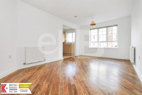 2 bedroom apartment to rent, Turberville Place Warwick