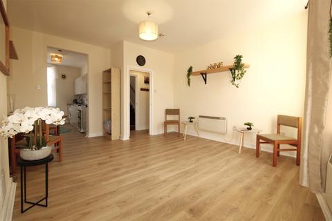 undefined, High Street, Herts EN5
