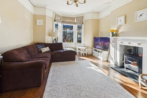 4 bedroom semi-detached house for sale, Robertson Road, Buxton