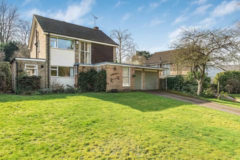 3 bedroom detached house for sale, Stream Farm Close, Lower Bourne, Farnham, Surrey, GU10