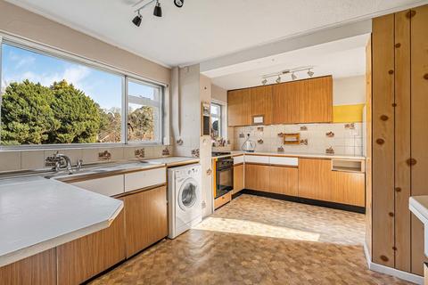 3 bedroom detached house for sale, Stream Farm Close, Lower Bourne, Farnham, Surrey, GU10
