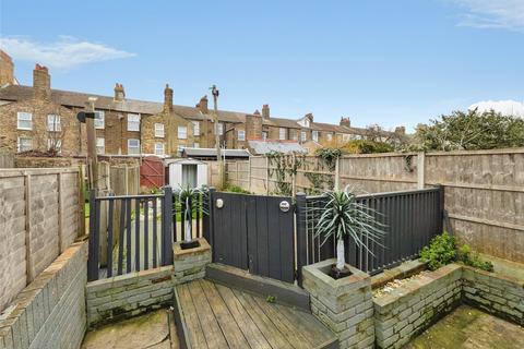 3 bedroom terraced house for sale, Alma Street, Kent ME12