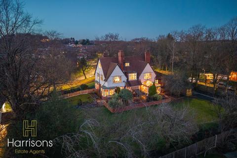 6 bedroom detached house for sale - Breeze Hill Road, Atherton, Manchester, Lancashire, M46