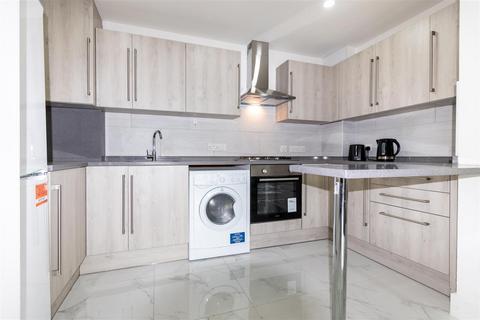 1 bedroom apartment to rent, Regent Court, St John's Wood, London, NW8
