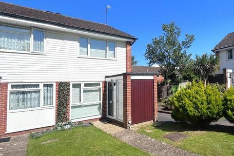 undefined, Bishopswood, Woking GU21