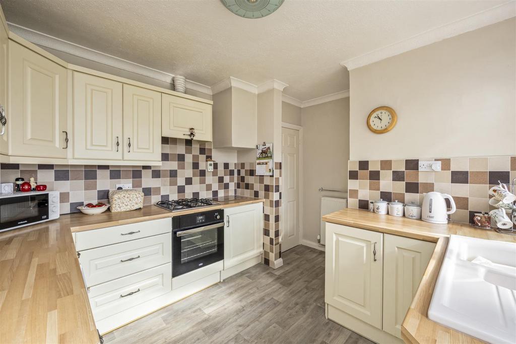 Goring Way, 175-009.JPG