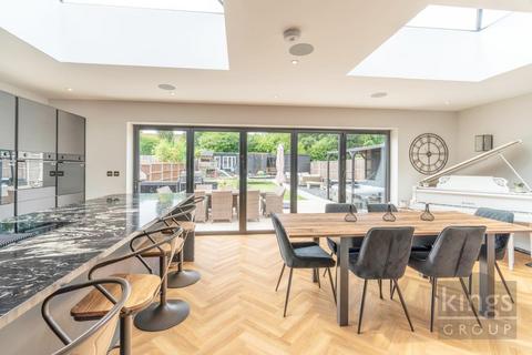 5 bedroom detached house for sale, Priory Avenue, Old Harlow