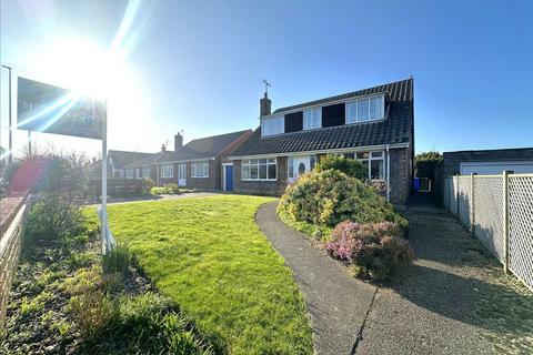 3 bedroom detached bungalow for sale, Muston Road, Filey