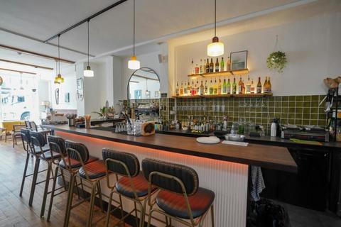 undefined, 135 Regent Street, Leamington Spa, CV32 4NX