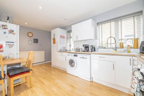 2 bedroom bungalow for sale, Ellison Court, Faversham, Kent, ME13