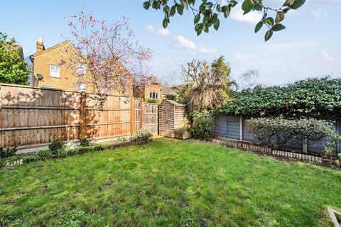 undefined, Royal Road, Teddington, TW11