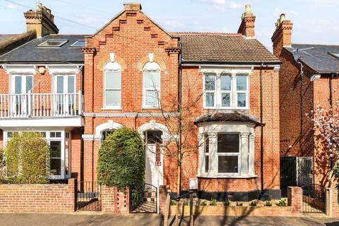 3 bedroom end of terrace house for sale, Royal Road, Teddington, TW11