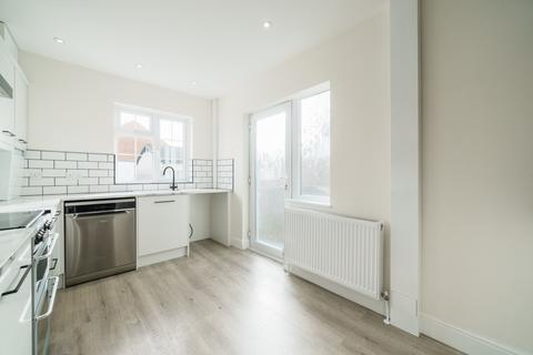 3 bedroom terraced house for sale, Seymour Road, Lee-on-the-Solent, Hampshire, PO13
