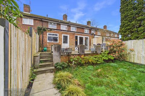 Long Close, Pound Hill, Crawley