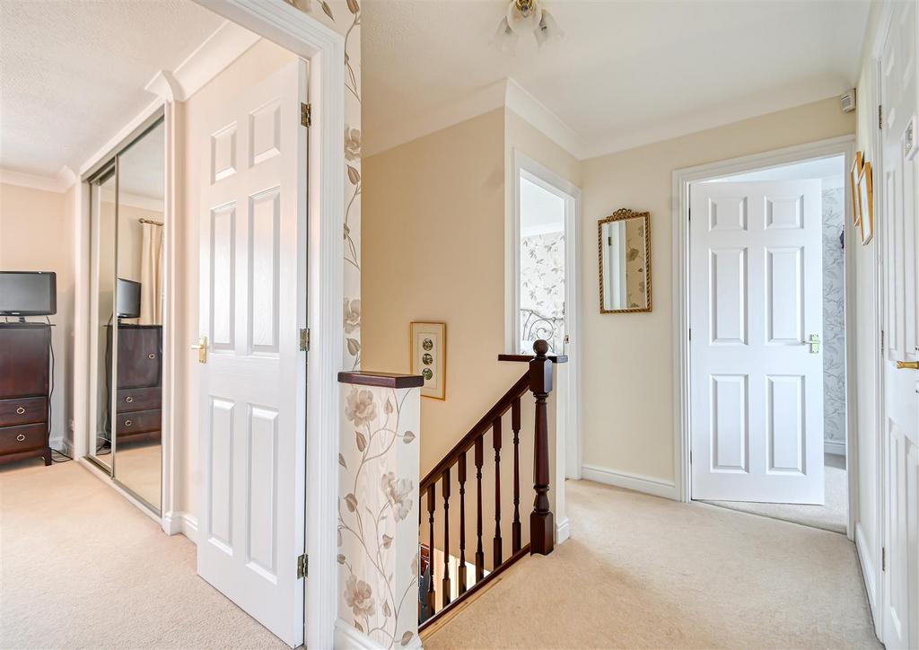 9 Harley Way-3.jpg