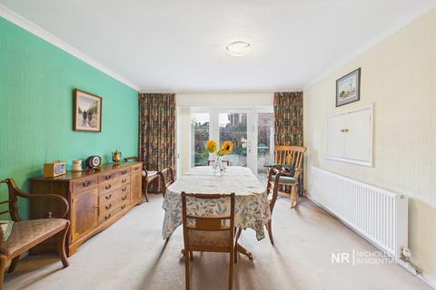 3 bedroom end of terrace house for sale, Worcester Park KT4