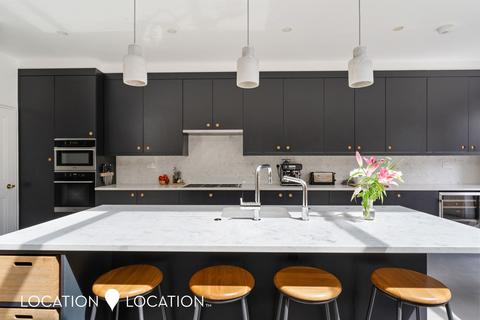 undefined, Leswin Road, London, N16