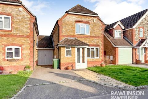 undefined, Lytcott Drive, West Molesey KT8