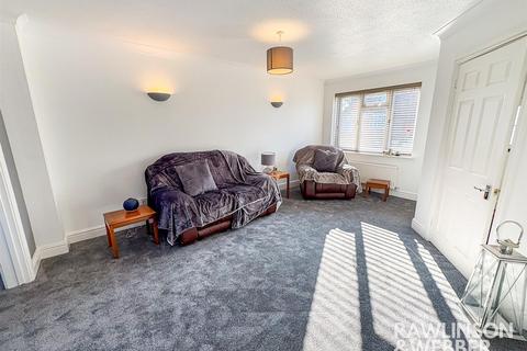 undefined, Lytcott Drive, West Molesey KT8