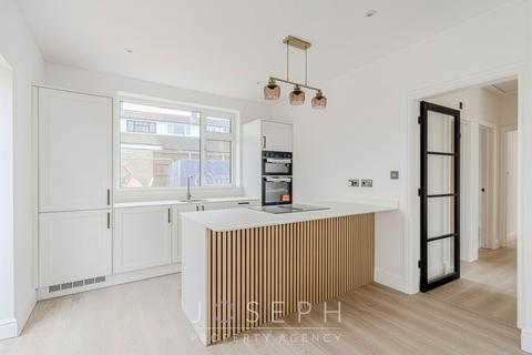 3 bedroom detached bungalow for sale, Bullen Lane, Bramford, IP8