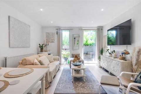 1 bedroom apartment for sale, Lismore Boulevard, Colindale Gardens, Colindale, NW9