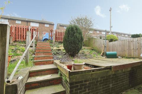 3 bedroom terraced house for sale, Fernbank Walk, LEEDS