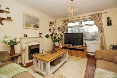 3 bedroom terraced house for sale, Fernbank Walk, LEEDS